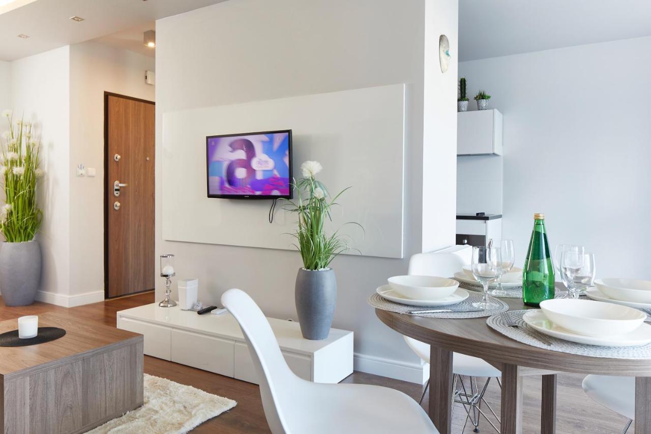 Wronia Business Residence Warsaw Exterior photo